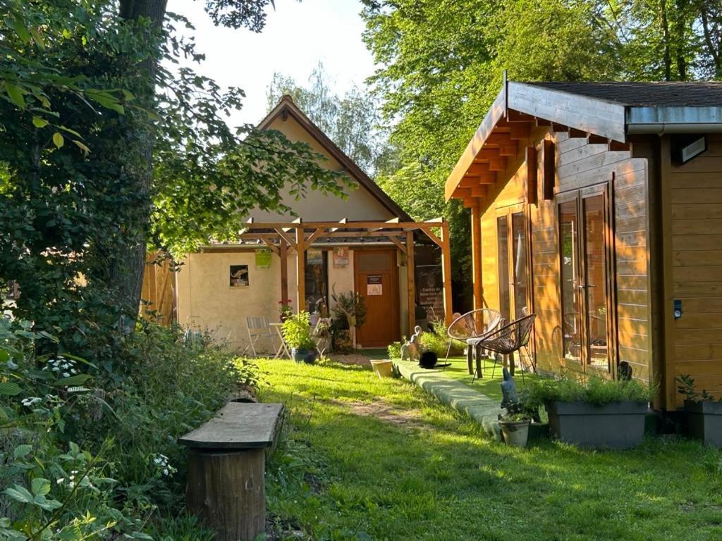 Gites Du Bois Des Perruches Saint-Vincent-des-Bois 外观 照片